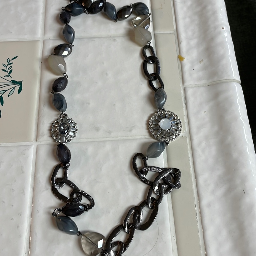 Black and gray silver toned necklace